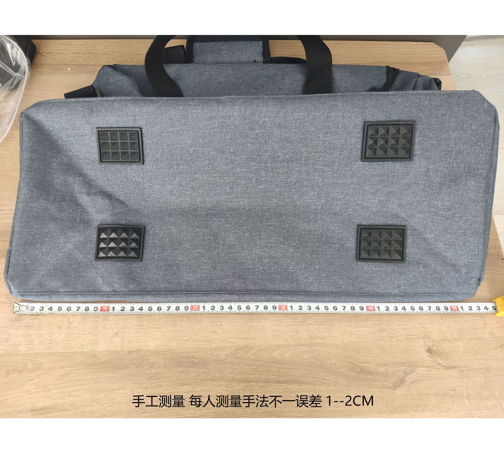 ชื่อใหม่: กระเป๋าเดินทางกีฬามัลติฟังก์ชั่นที่ทันสมัยและอินเทรนด์